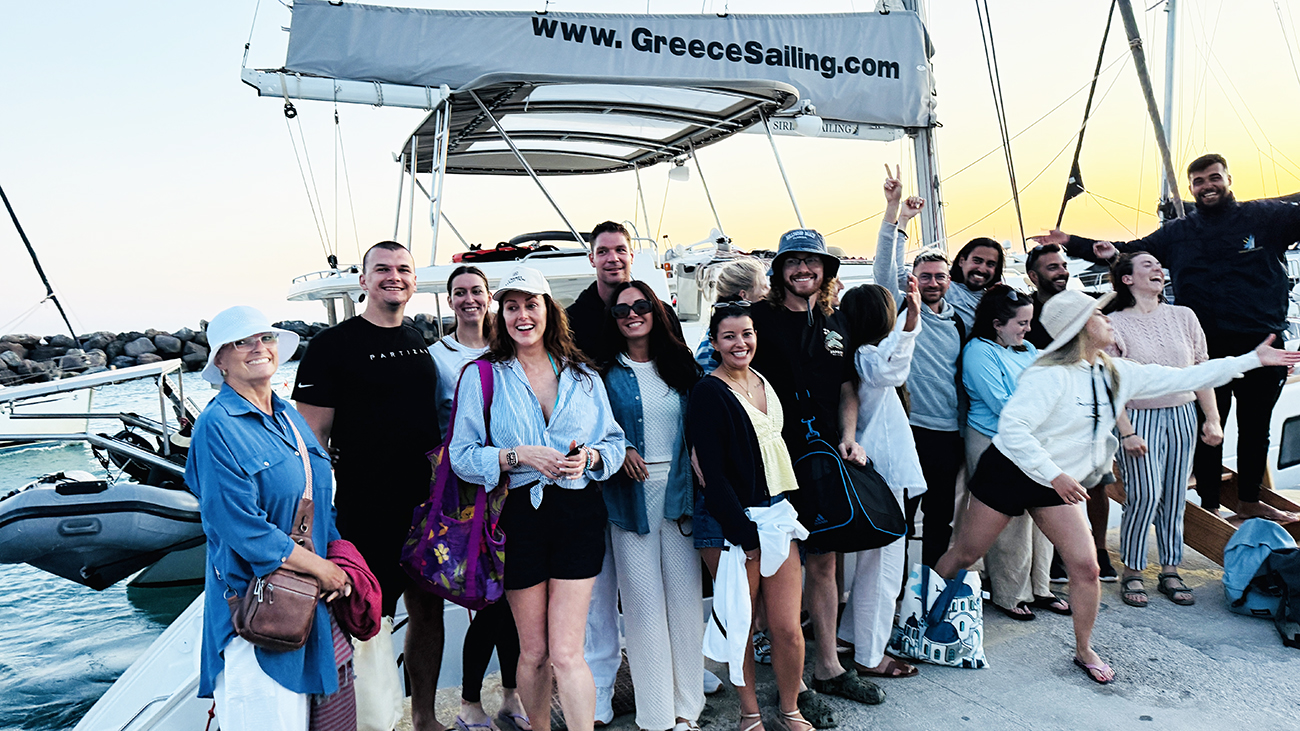 santorini catamaran tour